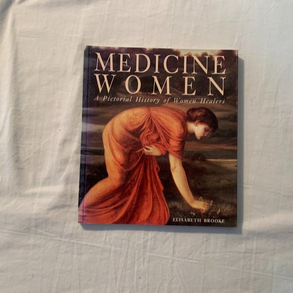 4 pack Women's History books - Picture 11 of 13